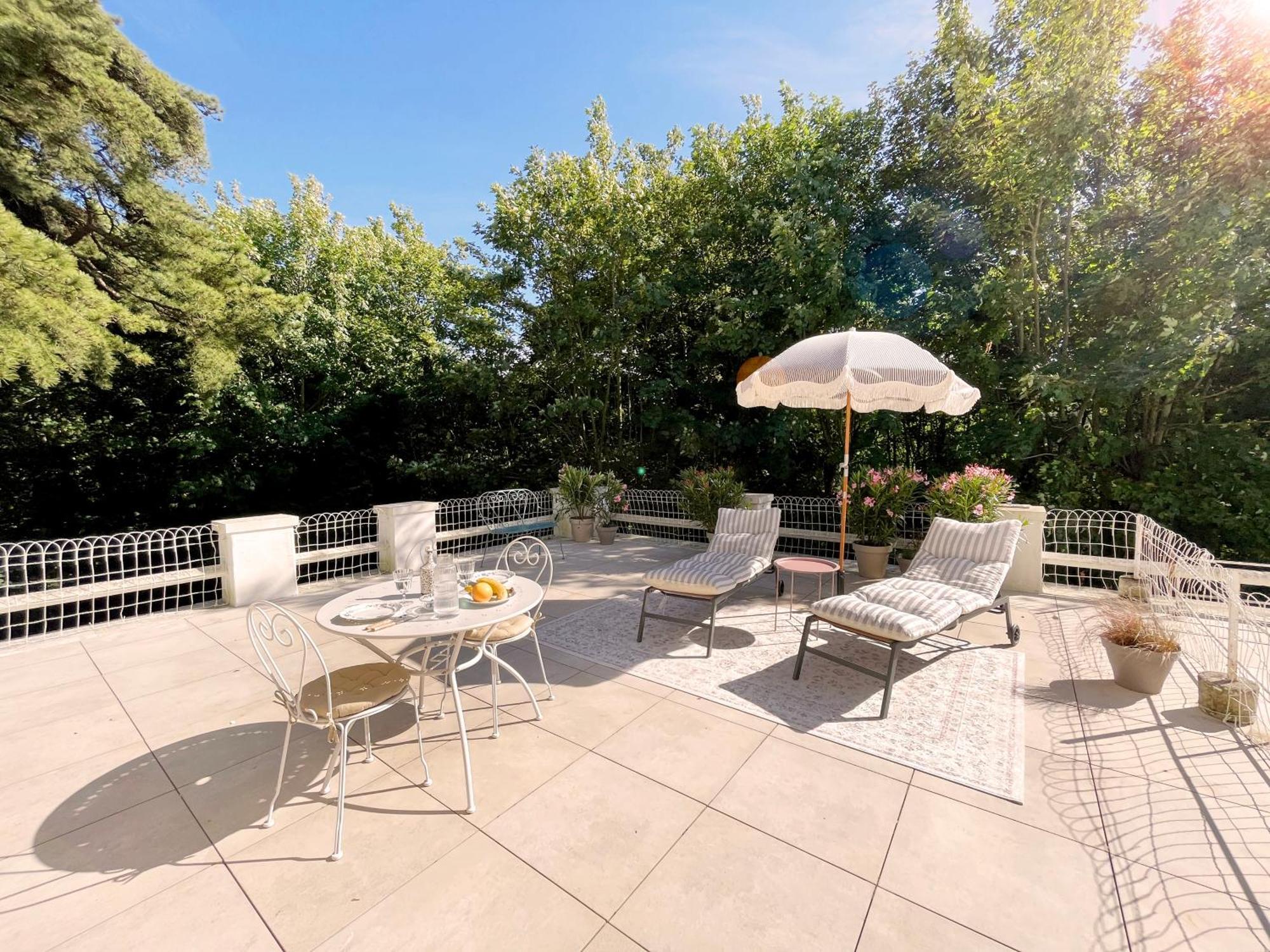 Suite Avec Grande Terrasse Et Parc - Gite Classe 4 Etoiles Étretat Exterior foto